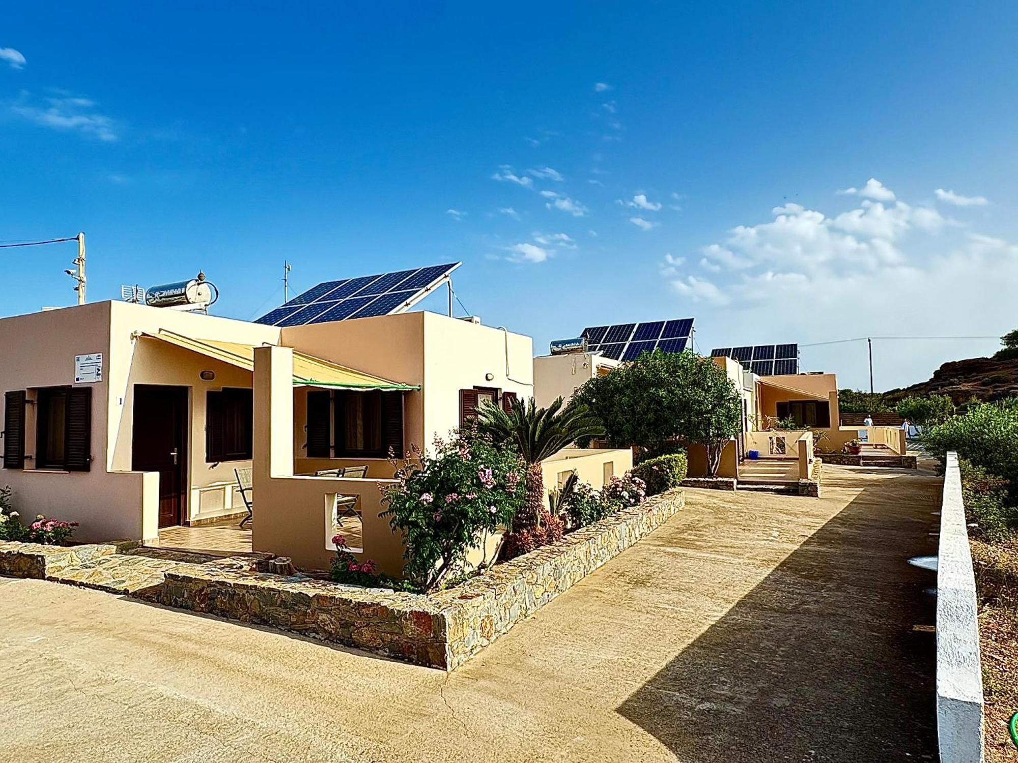 Rousolakos Pool Apartments باليكاسترون المظهر الخارجي الصورة